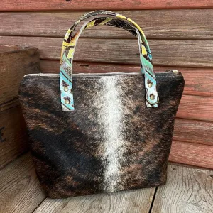 036 Feed Bag - Brindle w/ Aurora Navajo
