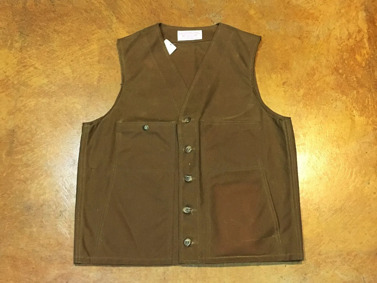 11010265 Filson Oil Tin Cloth Vest