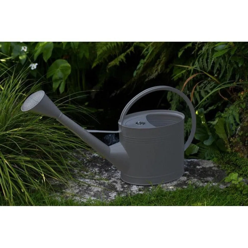9L Waterfall Watering Can - Large Item