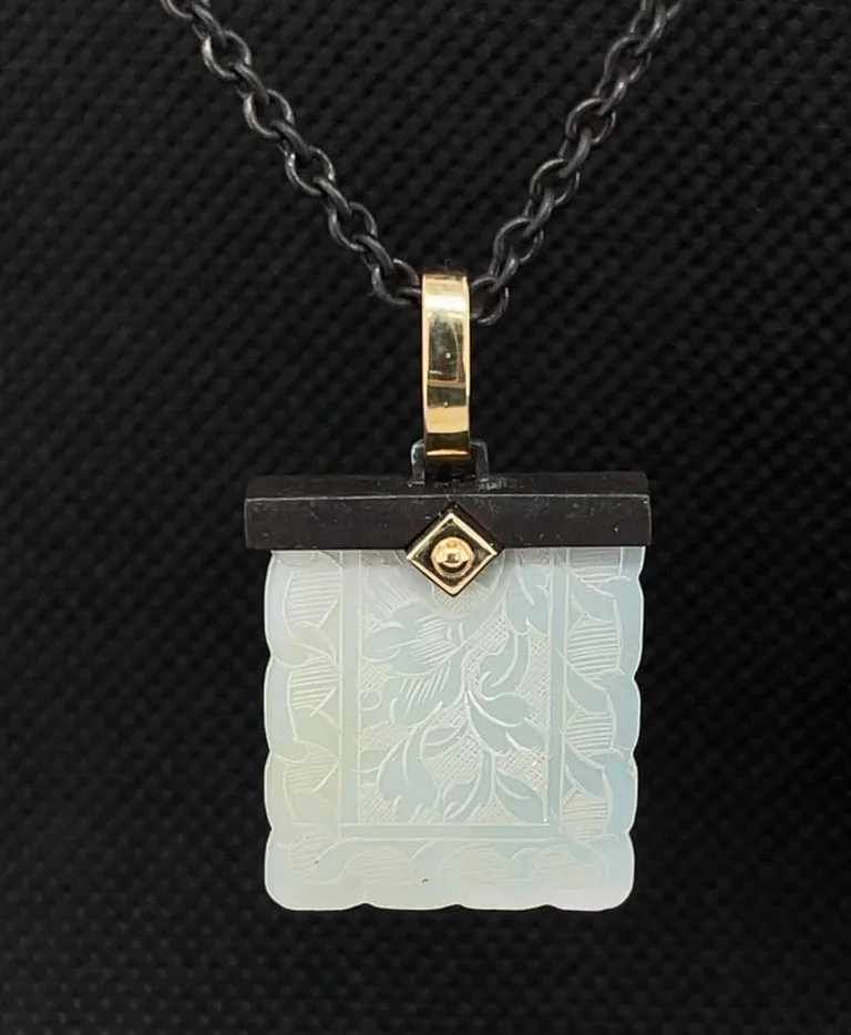Antique Mother-of-Pearl Gaming Counter in 18K Gold and Silver Pendant with Chain