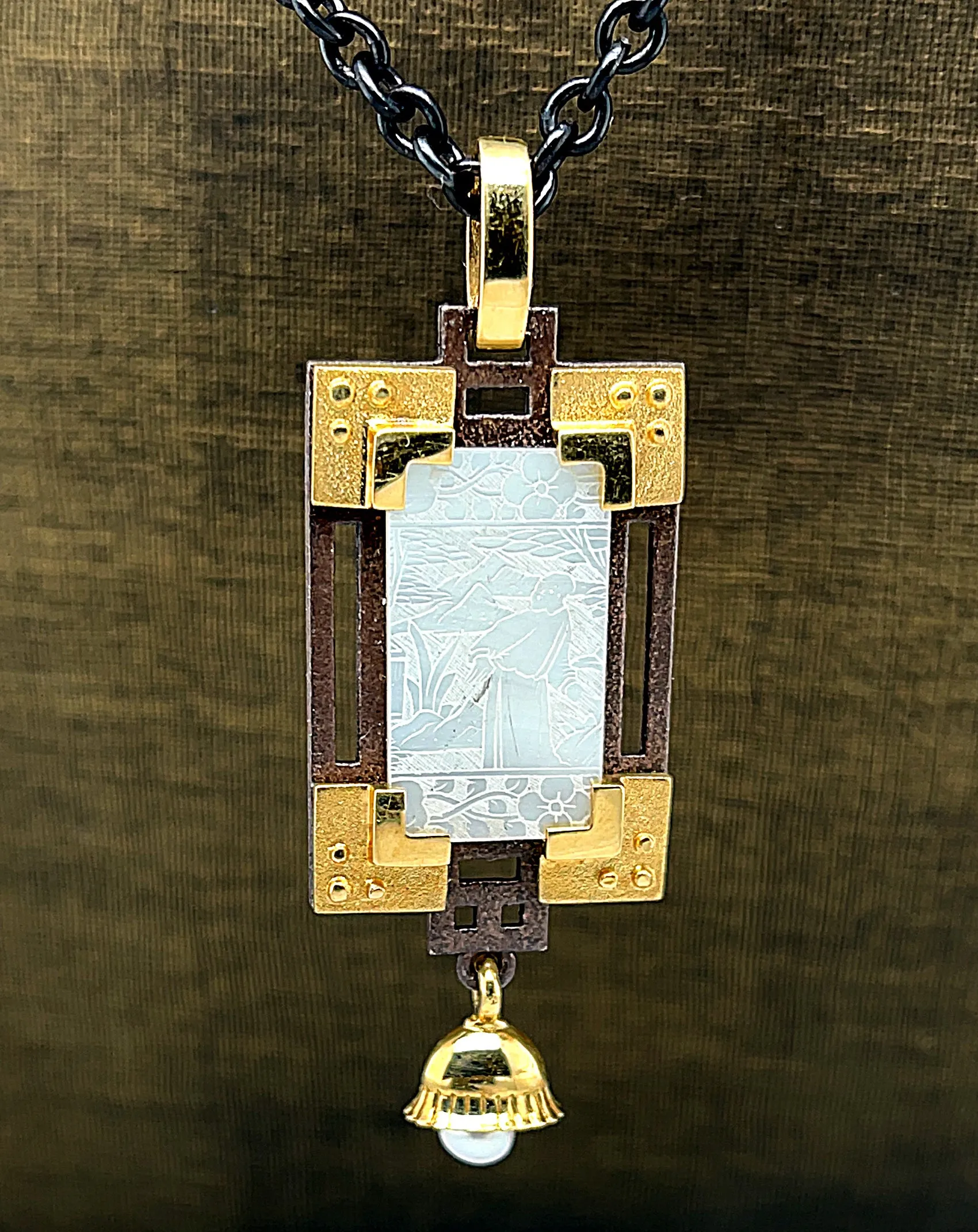 Antique Mother-of-Pearl Gaming Counter Yellow Gold Silver Pendant Necklace