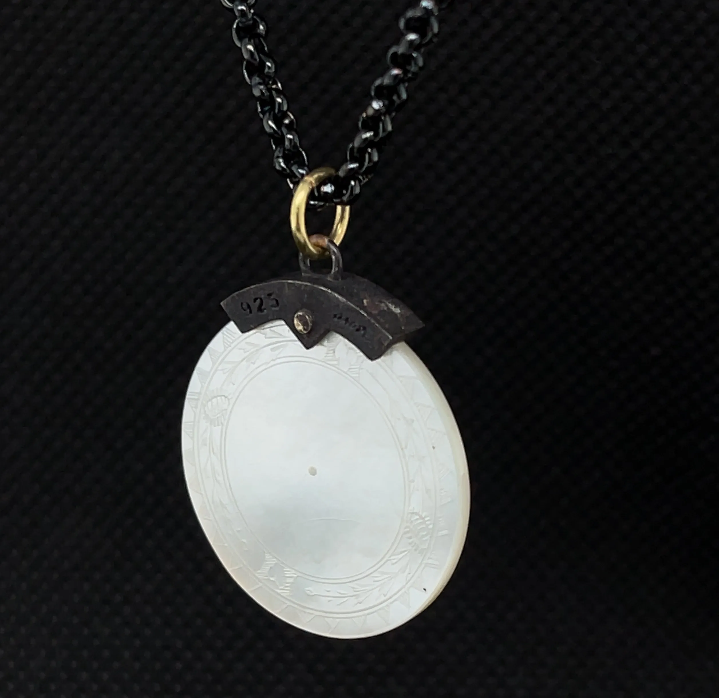 Antique Mother-of-Pearl Gaming Counter Yellow Gold Silver Pendant Steel Chain