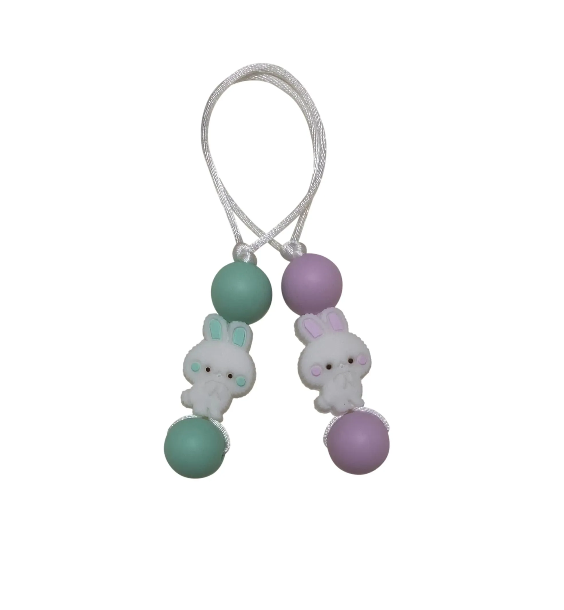 Bunny zipper pull