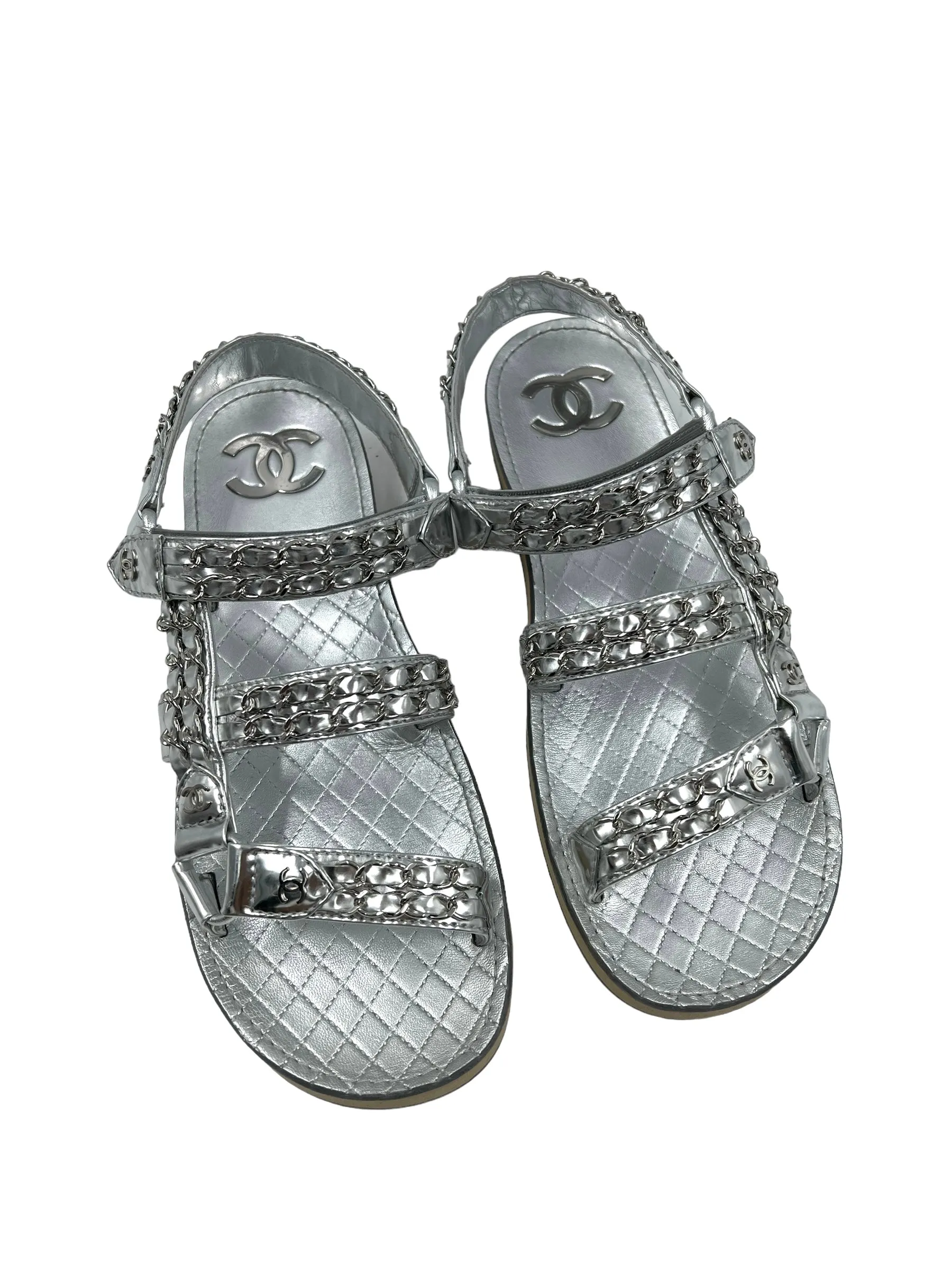 Chanel Size 39.5 Silver Leather Dad Chain Sandals