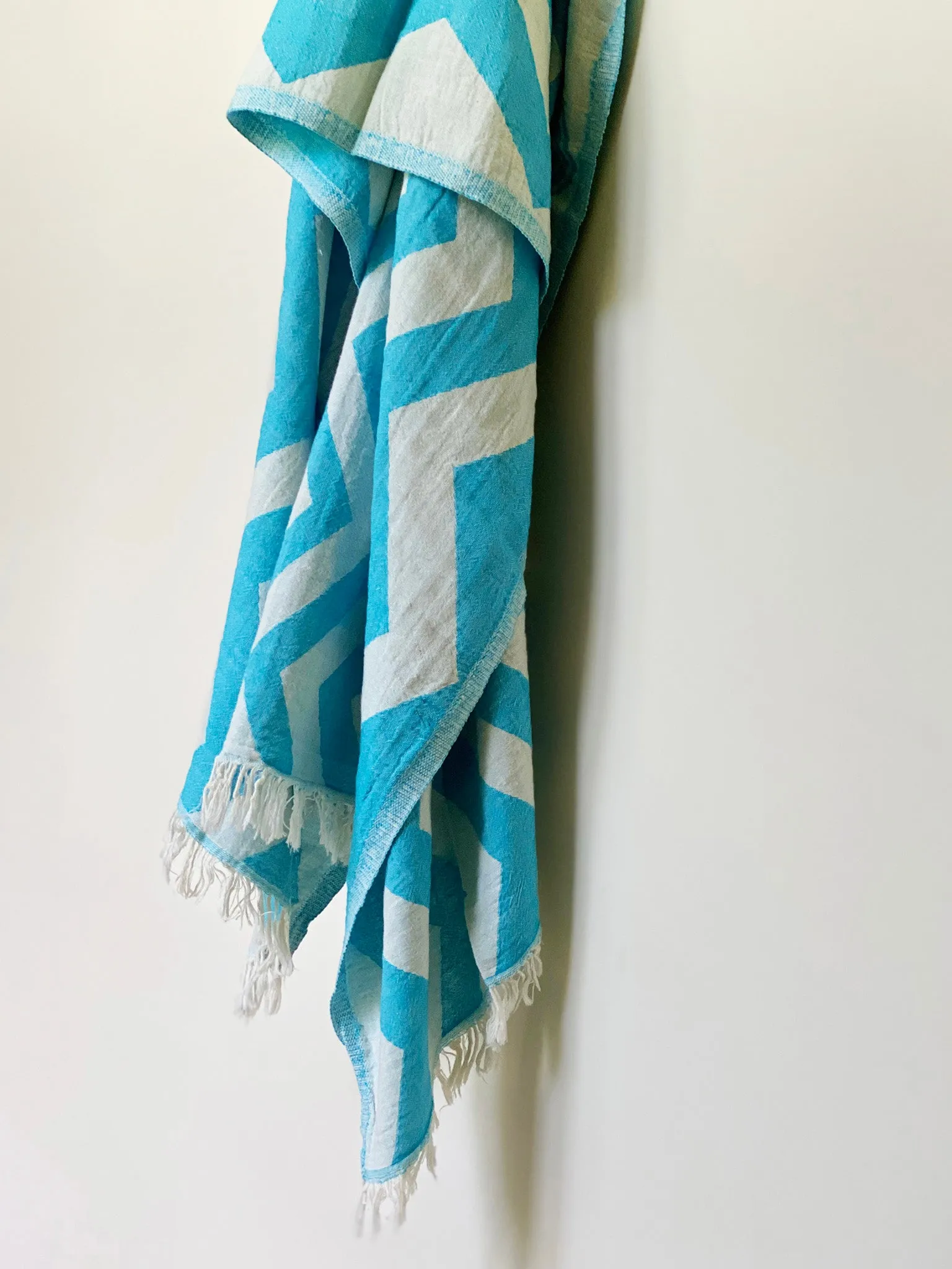 Ionian Chevron Double-Sided Beach Pestamel