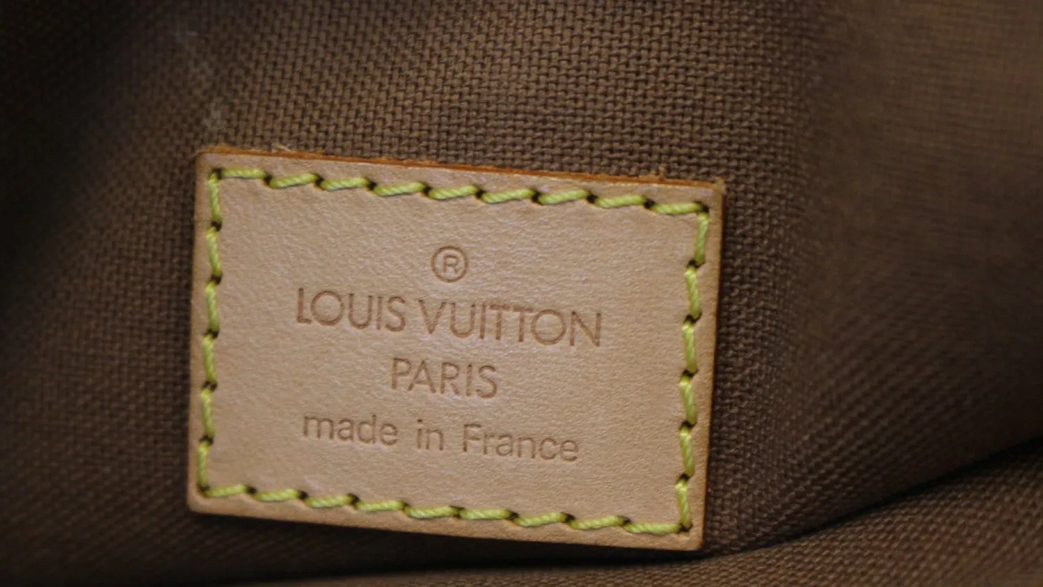 LOUIS VUITTON Monogram Pochette Bosphore Crossbody Bag