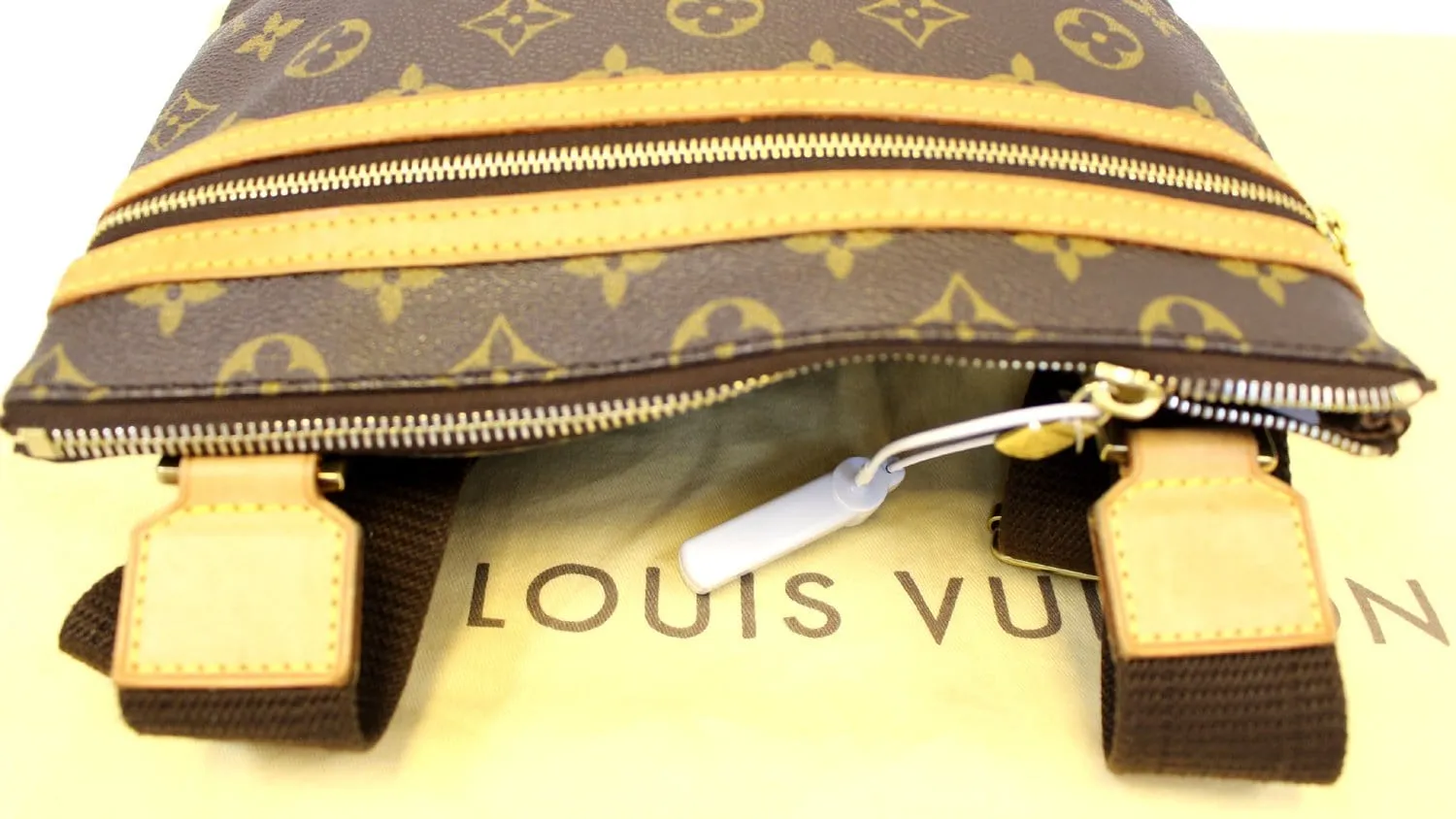 LOUIS VUITTON Monogram Pochette Bosphore Crossbody Bag