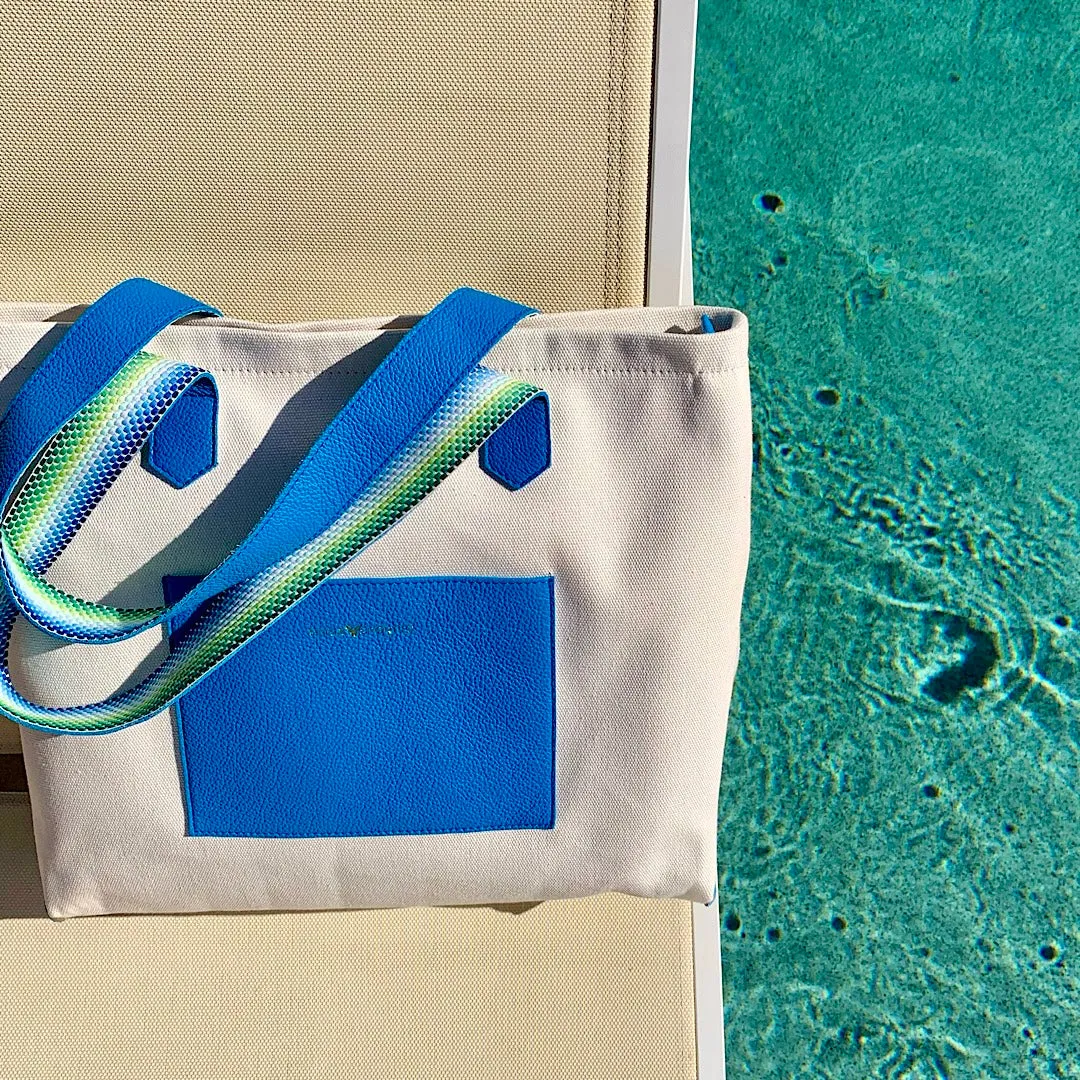 Play   Aprés Bag - APRÉS VACAY in Lagoon Blue