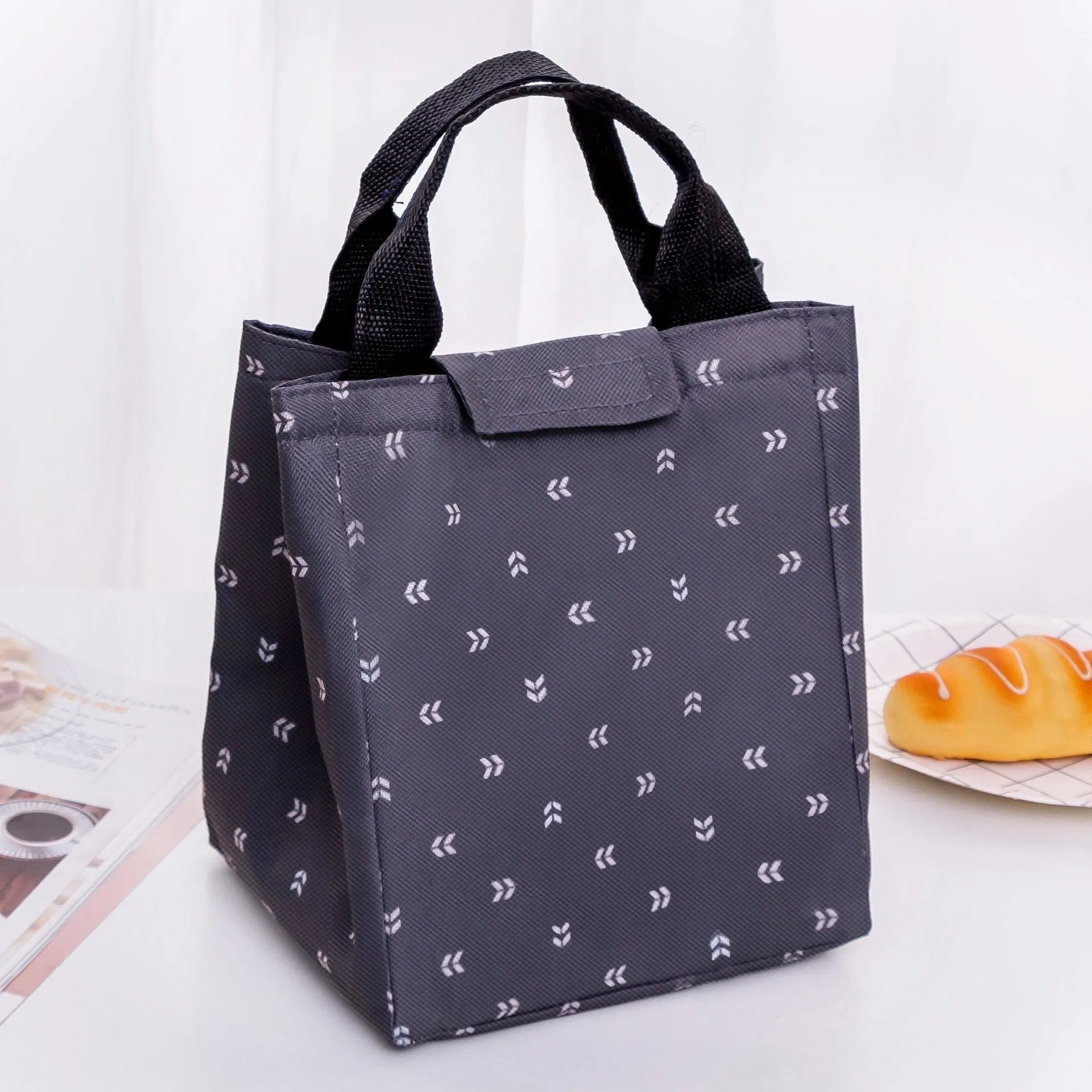 Portable Oxford Lunch Tote Bag Picnic Bag Cooler Insulated Handbag Office Food Storage Container