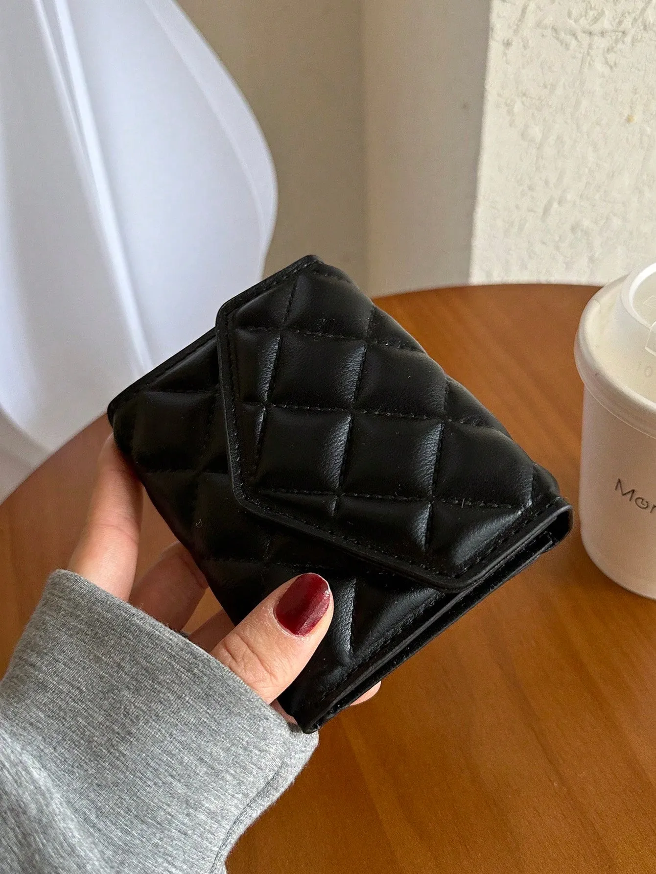 Quilted Diamond Short Wallet