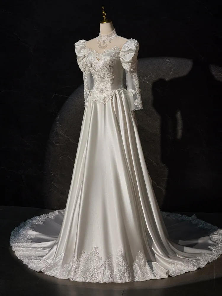 Satin Gorgeous Vintage Long Sleeves Appliques Wedding Dresses