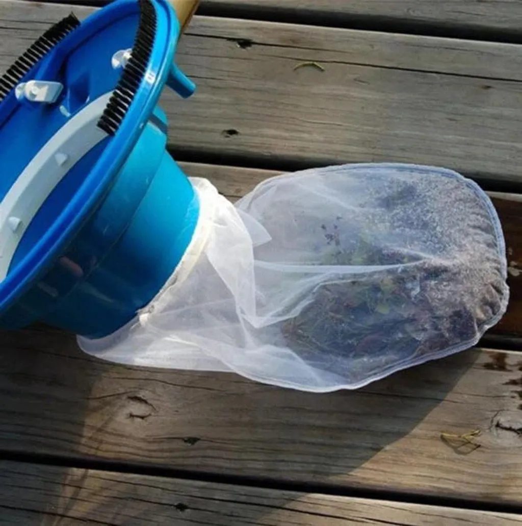 Swimming Pool Leaf & Debris Skimmer Net Vacuum