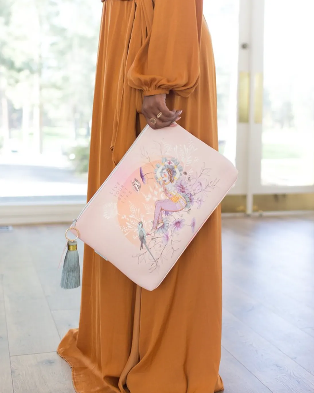 TASSEL POUCH in BEST LIFE